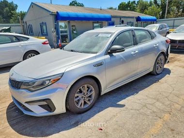 Kia Optima  2020 