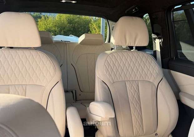 BMW X7 2025 — լուսանկար 8