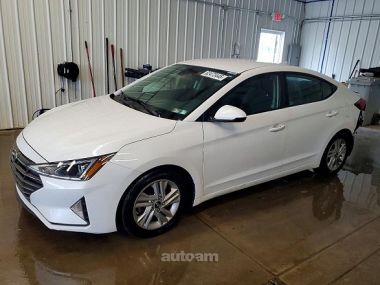 Hyundai Elantra  2020 