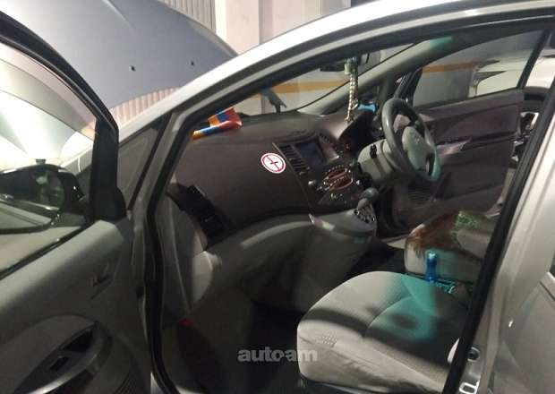 Mitsubishi Grandis 2003 — լուսանկար 5
