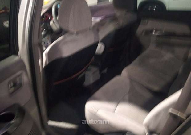 Mitsubishi Grandis 2003 — լուսանկար 3