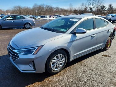 Hyundai Elantra  2020 