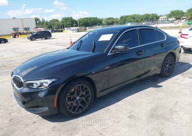 BMW 330