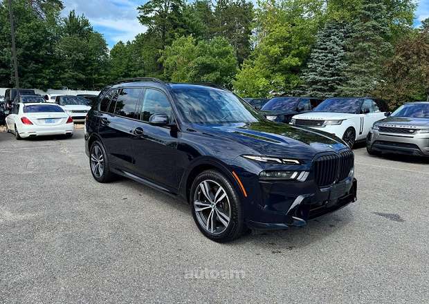 BMW X7