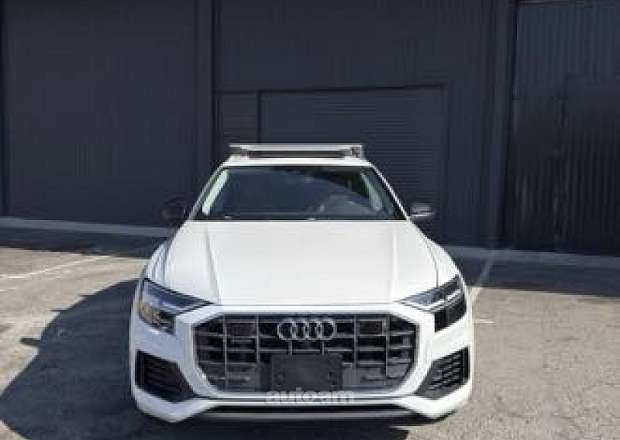 Audi Q8 2022 — լուսանկար 3