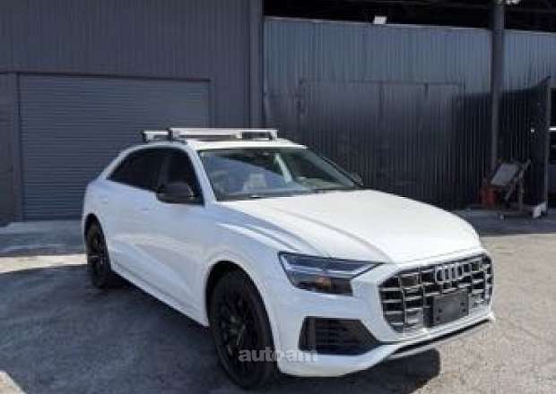 Audi Q8 2022 — լուսանկար 2