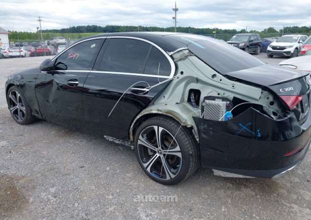 Mercedes-Benz C 300