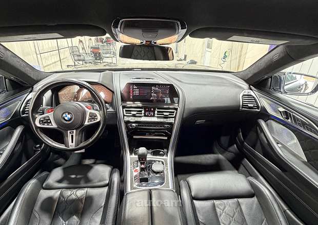 BMW M8