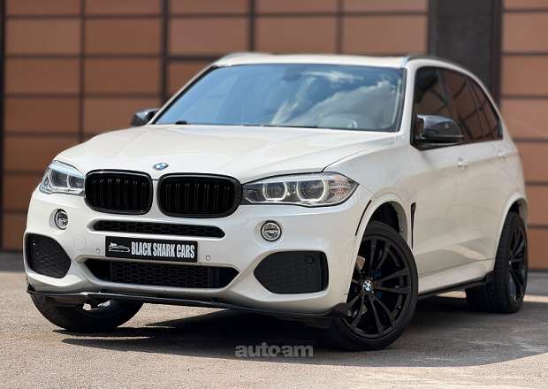 BMW X5 2017 — photo 1