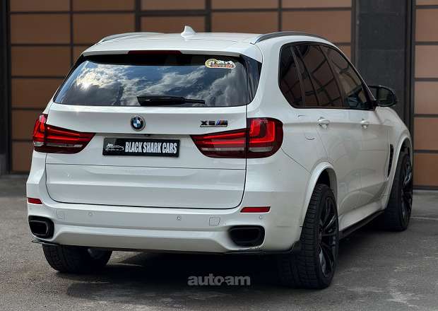 BMW X5 2017 — photo 8