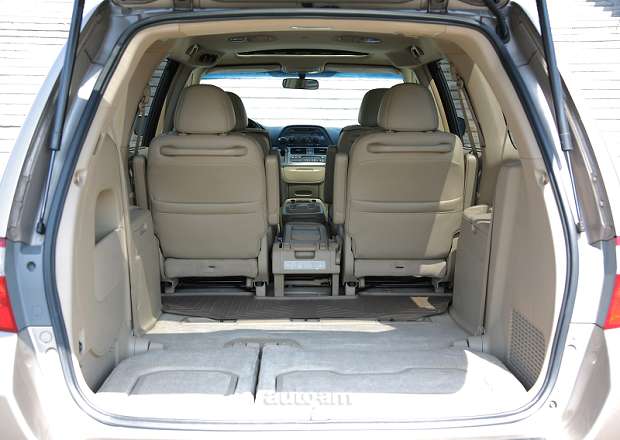 Honda Odyssey 2006 — լուսանկար 4