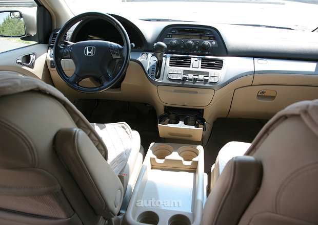 Honda Odyssey 2006 — լուսանկար 7