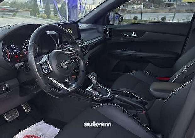 Kia Forte 2020 — լուսանկար 7