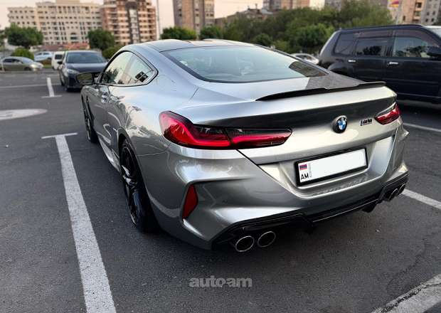 BMW M8