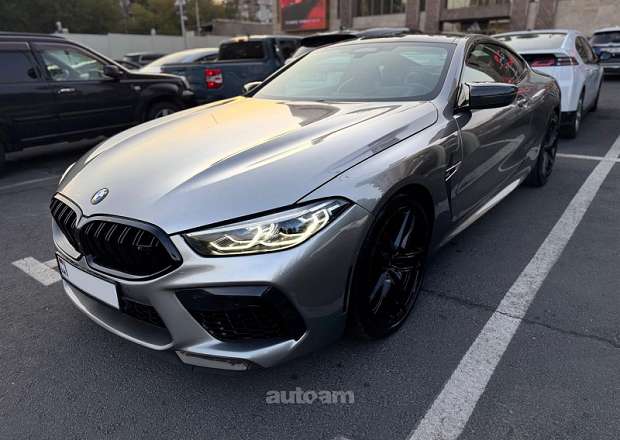 BMW M8