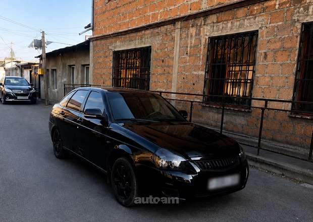 VAZ (Lada) 2172 Priora 2008 — լուսանկար 3