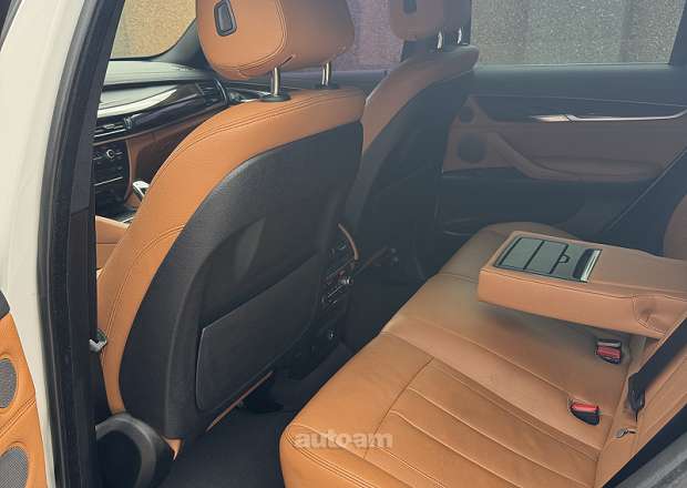 BMW X6 2019 — photo 12