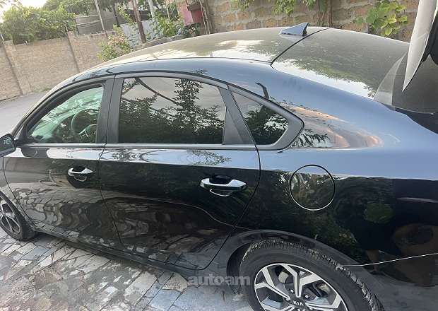 Kia Forte 2019 — լուսանկար 5