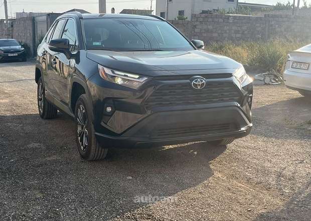 Toyota Rav 4