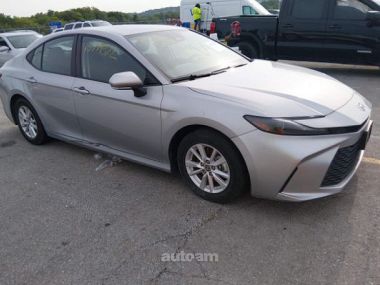 Toyota Camry  2025 