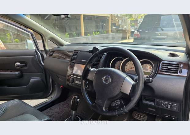 Nissan Tiida 2008 — լուսանկար 6