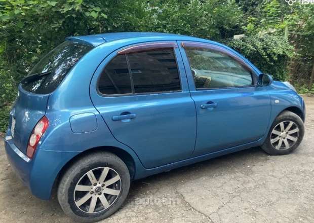 Nissan March 2005 — լուսանկար 2