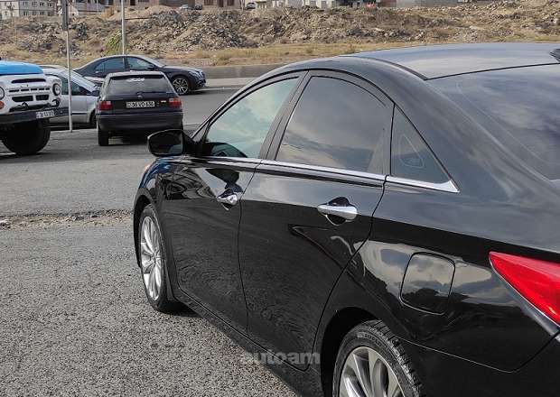 Hyundai Sonata 2011 — լուսանկար 5