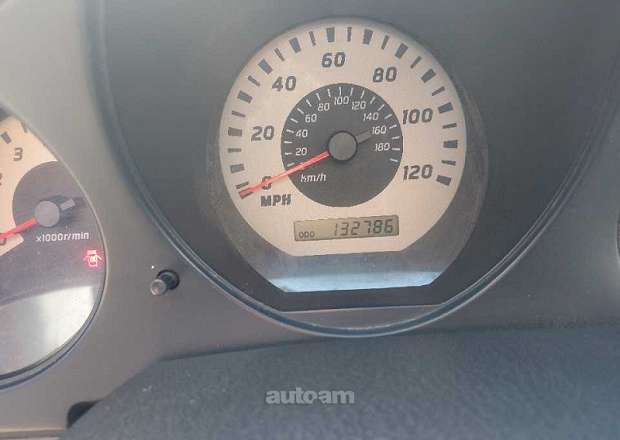 Nissan Xterra 2004 — լուսանկար 8