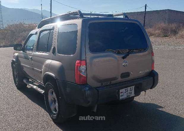 Nissan Xterra 2004 — լուսանկար 3