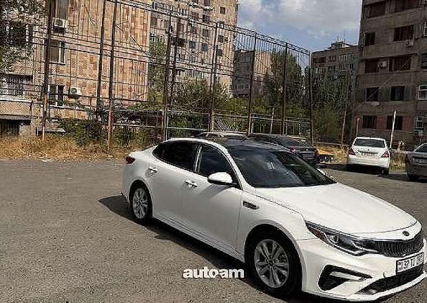 Kia Optima 2019 — photo 2