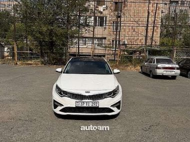 Kia Optima  2019 