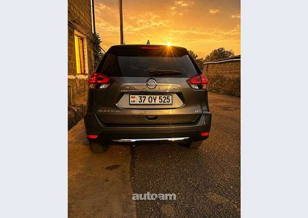Nissan Rogue 2019 — photo 2