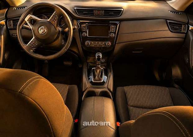 Nissan Rogue 2019 — photo 3