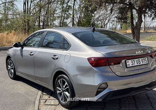 Kia Forte 2022 — фото 4