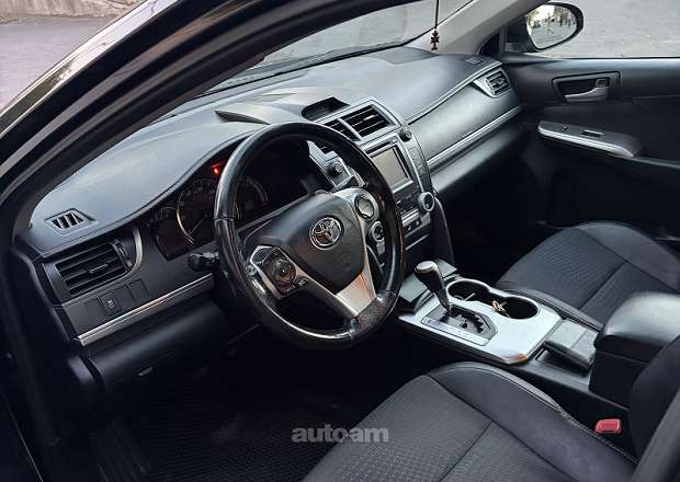 Toyota Camry 2013 — լուսանկար 4