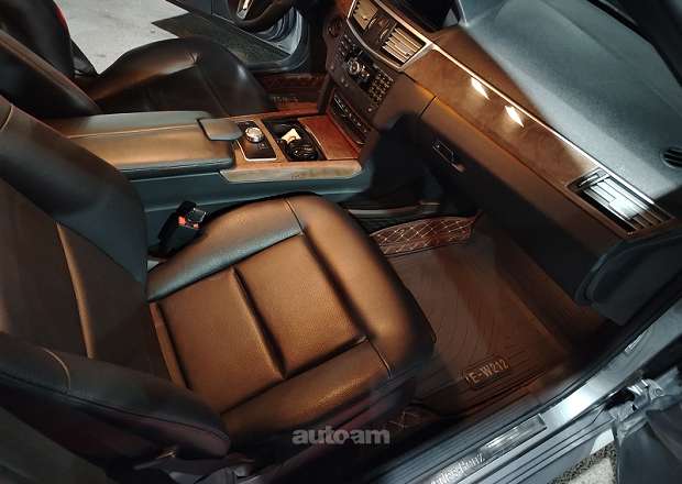 Mercedes-Benz E 350 2013 — լուսանկար 14