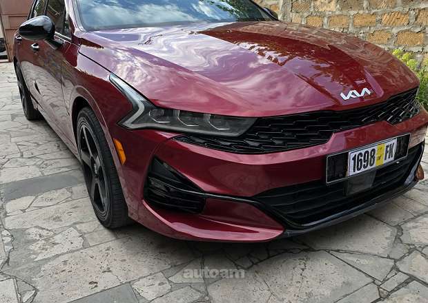 Kia K5 2020 — լուսանկար 1