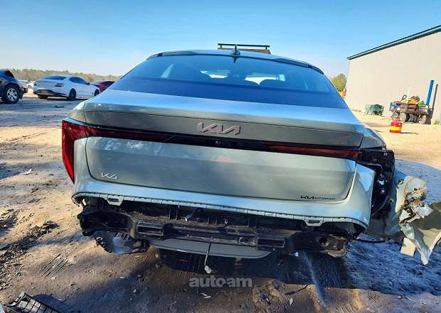Kia K4