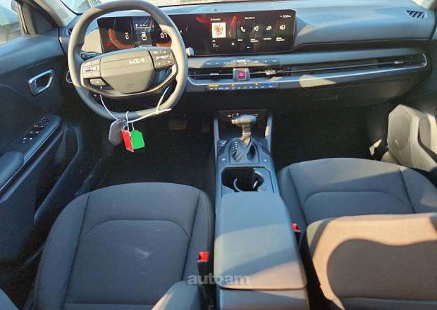 Kia K4