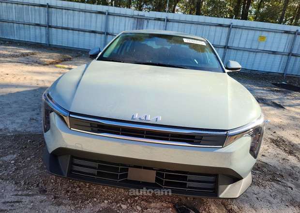 Kia K4