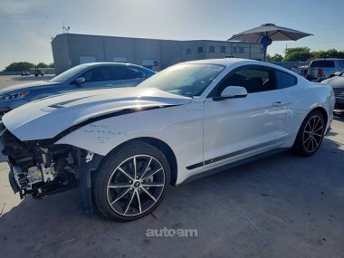 Ford Mustang  2022 