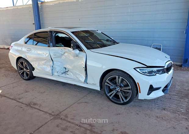 BMW 330