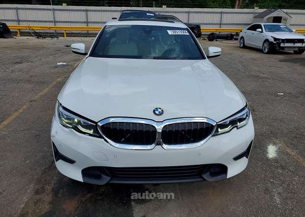 BMW 330