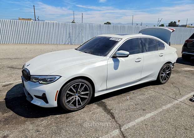 BMW 330