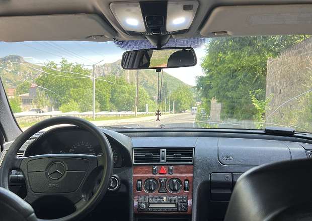 Mercedes-Benz 180 1997 — լուսանկար 4