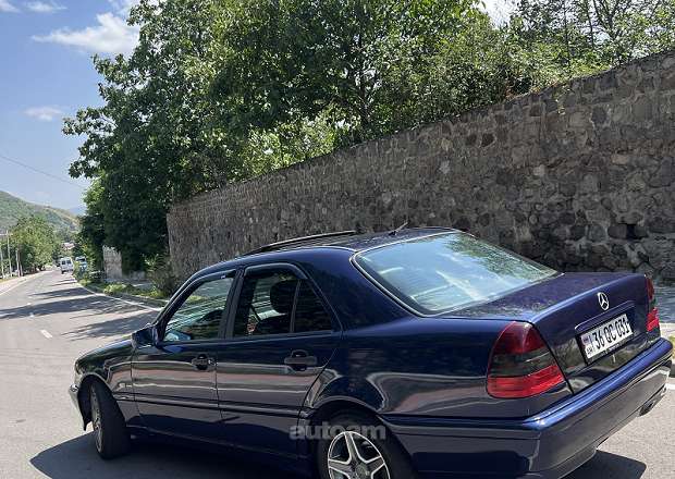 Mercedes-Benz 180 1997 — լուսանկար 2