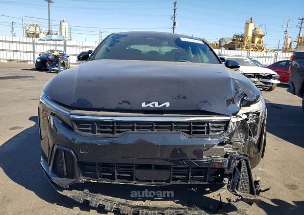 Kia K4