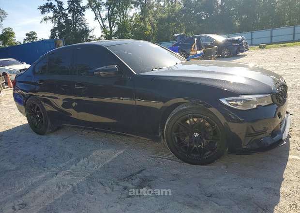 BMW 330