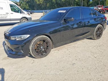 BMW 330  2021 
