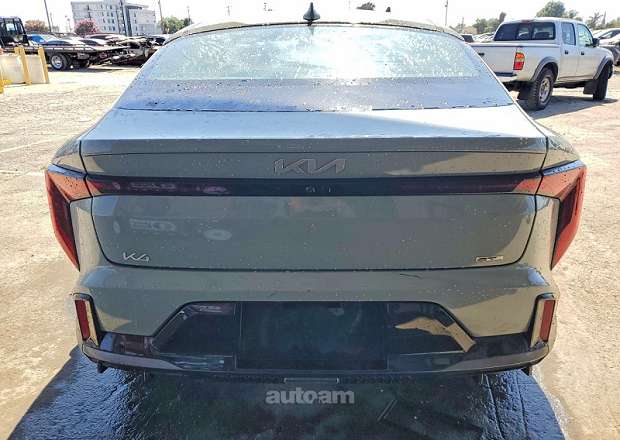 Kia K4